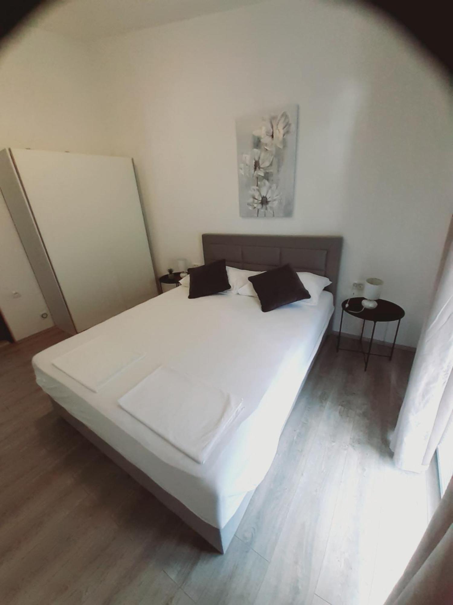Tonka Apartments Carnac Phòng bức ảnh